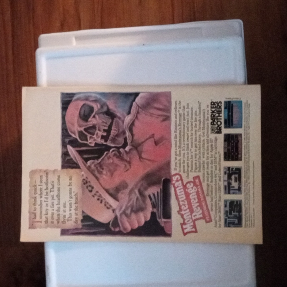 Comic Book - Picture 2 of 7